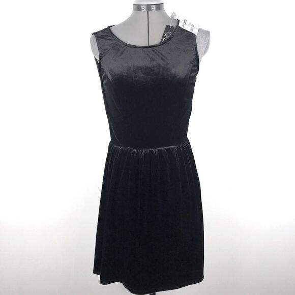 NWT Black Velveteen Sleeveless Stretch Dress with Bodice Back - Picture 2 of 12